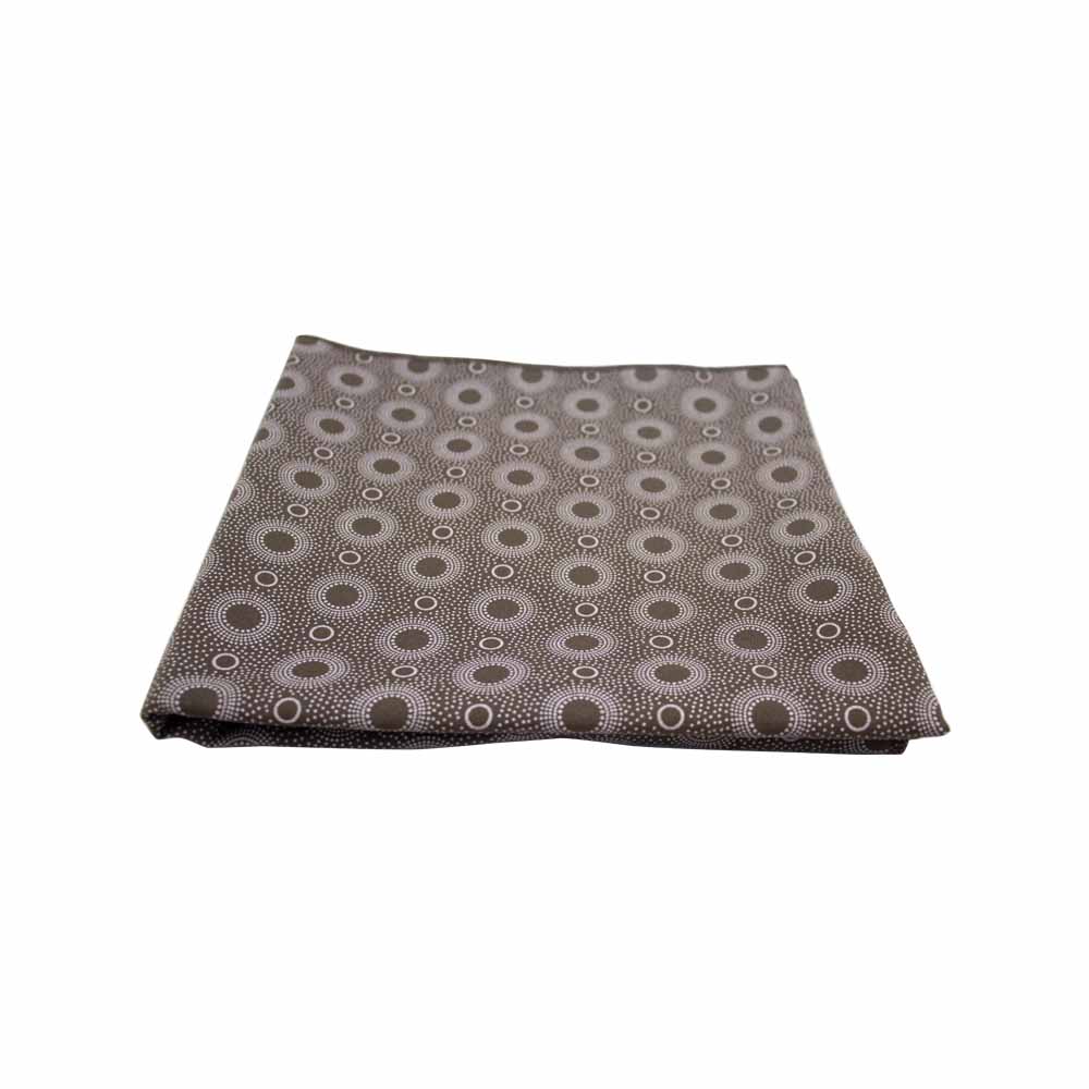 Tshwe Table Runner Brown Small Circles