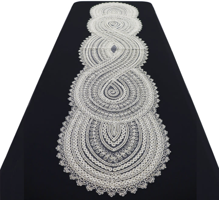 Table Runner Lace Cream