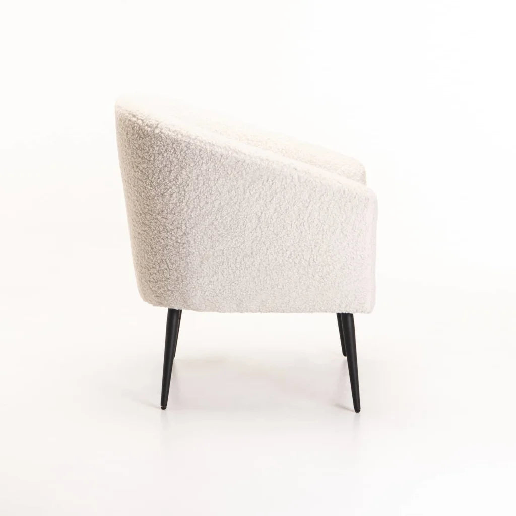 Abhilasha Fleece Chair