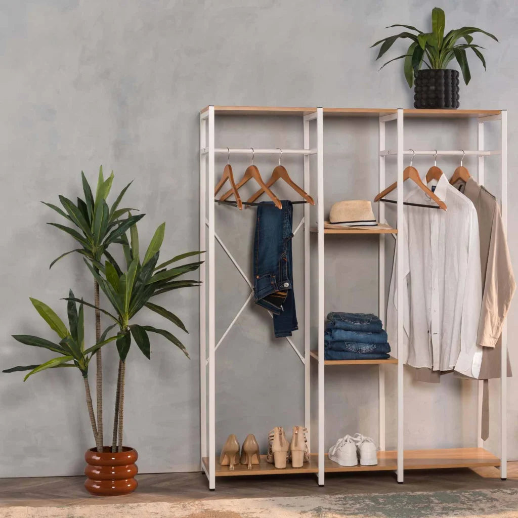 Sparrow Plant In Pot 120cm (H)