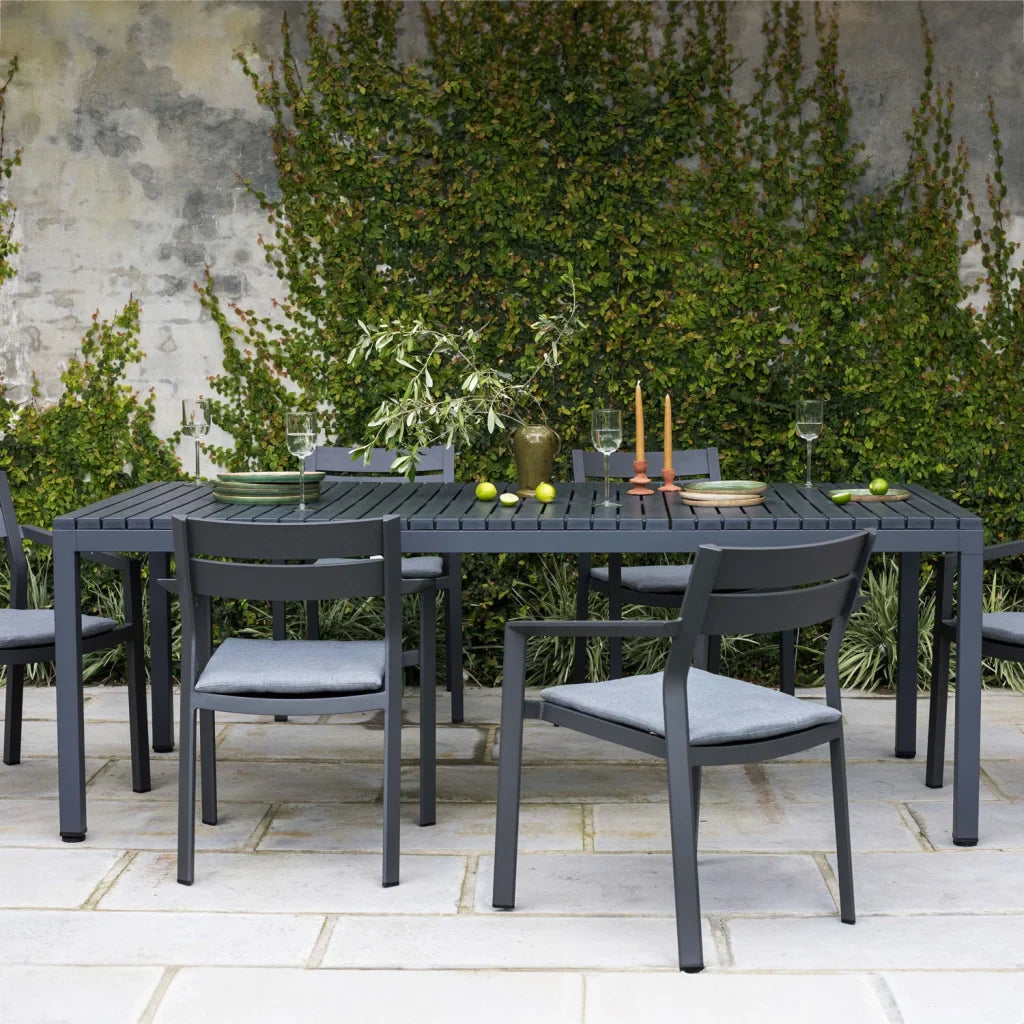 Riley Outdoor Chair